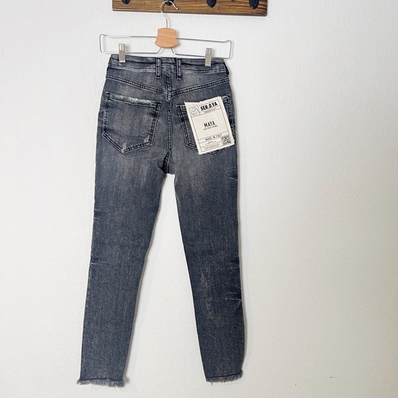 SER.O.YA Maya High Rise Skinny Jeans - Picture 3 of 7